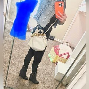 Givenchy shark lock size 36